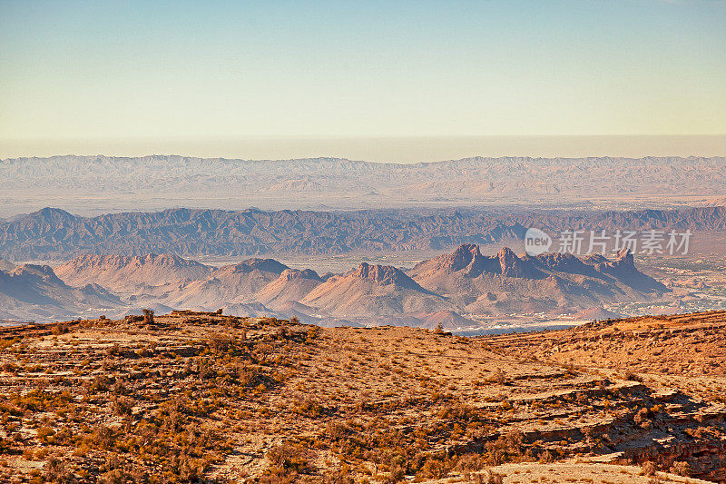 Al Hajar山脉的山峰